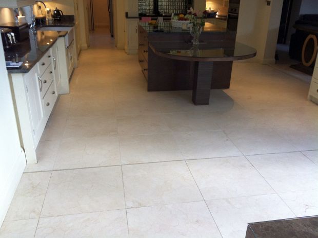 Travertine floor before cleaning